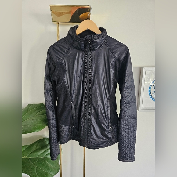lululemon athletica Jackets & Blazers - Lululemon Running Jacket